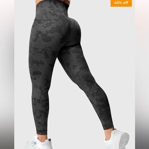 Scrunch butt leggings